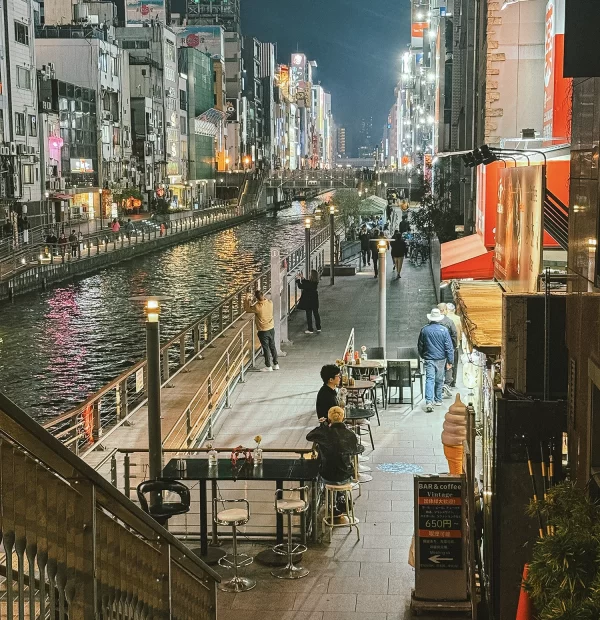 Osaka noční život